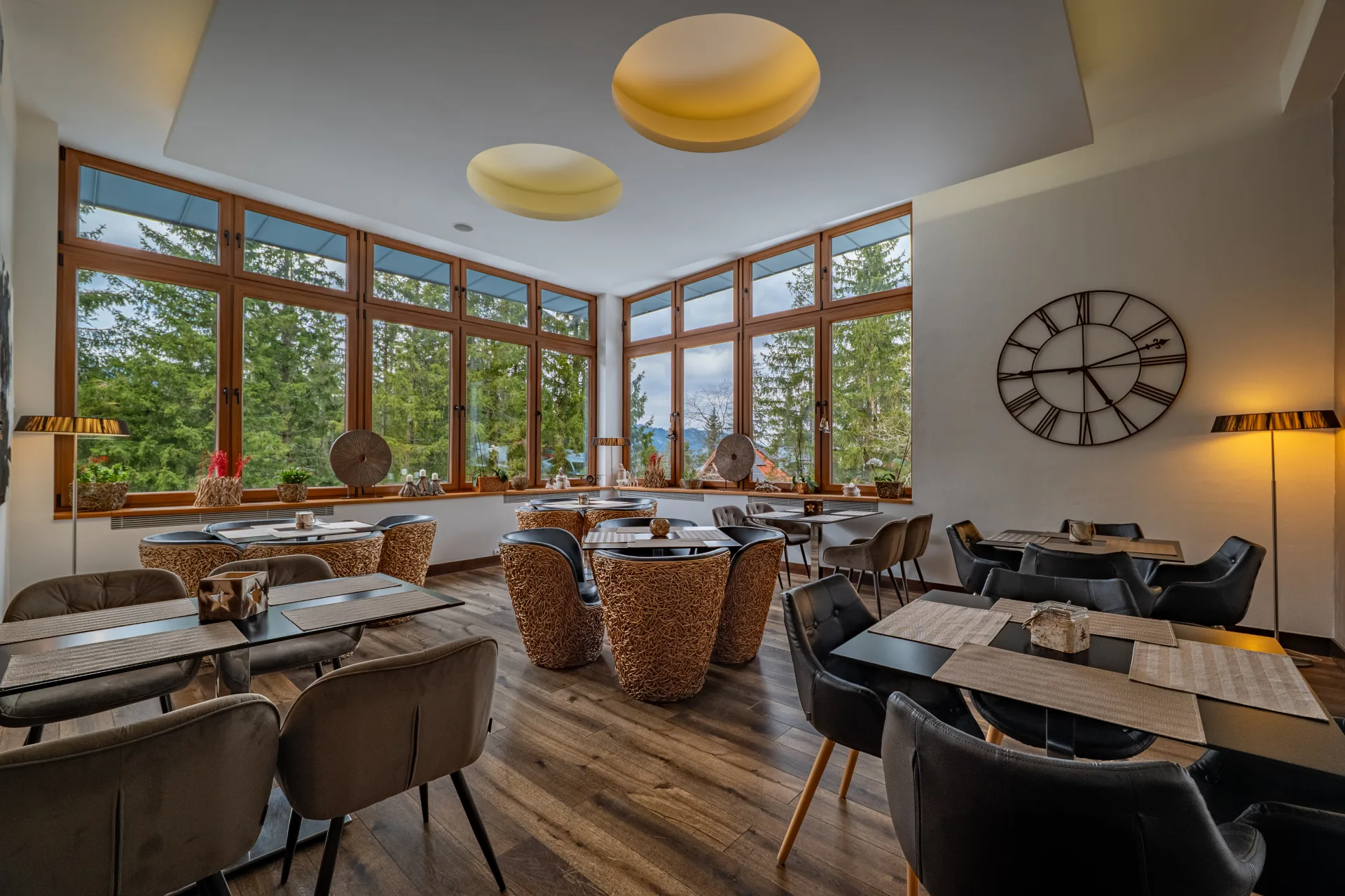 Hotel FIS Jasná — ski-in ski-out ubytovanie pri zjazdovkách v Demänovskej doline